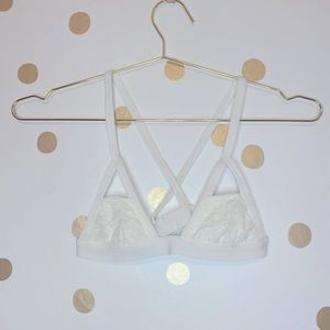 BRAND NEW BLUE LIFE CANNE WE KISS LACE TRIANGLE TOP